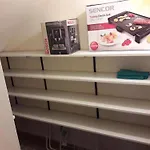 - One Bedroom Lejlighed *