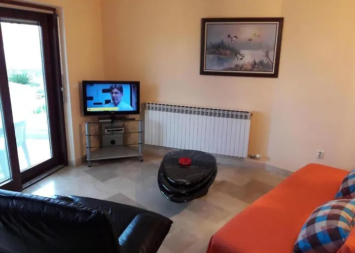 - One Bedroom Kožino