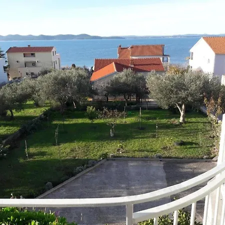 - One Bedroom Kožino